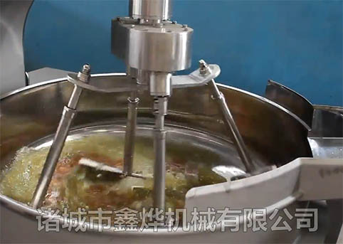 多頭攪拌炒鍋炒豆幹視頻